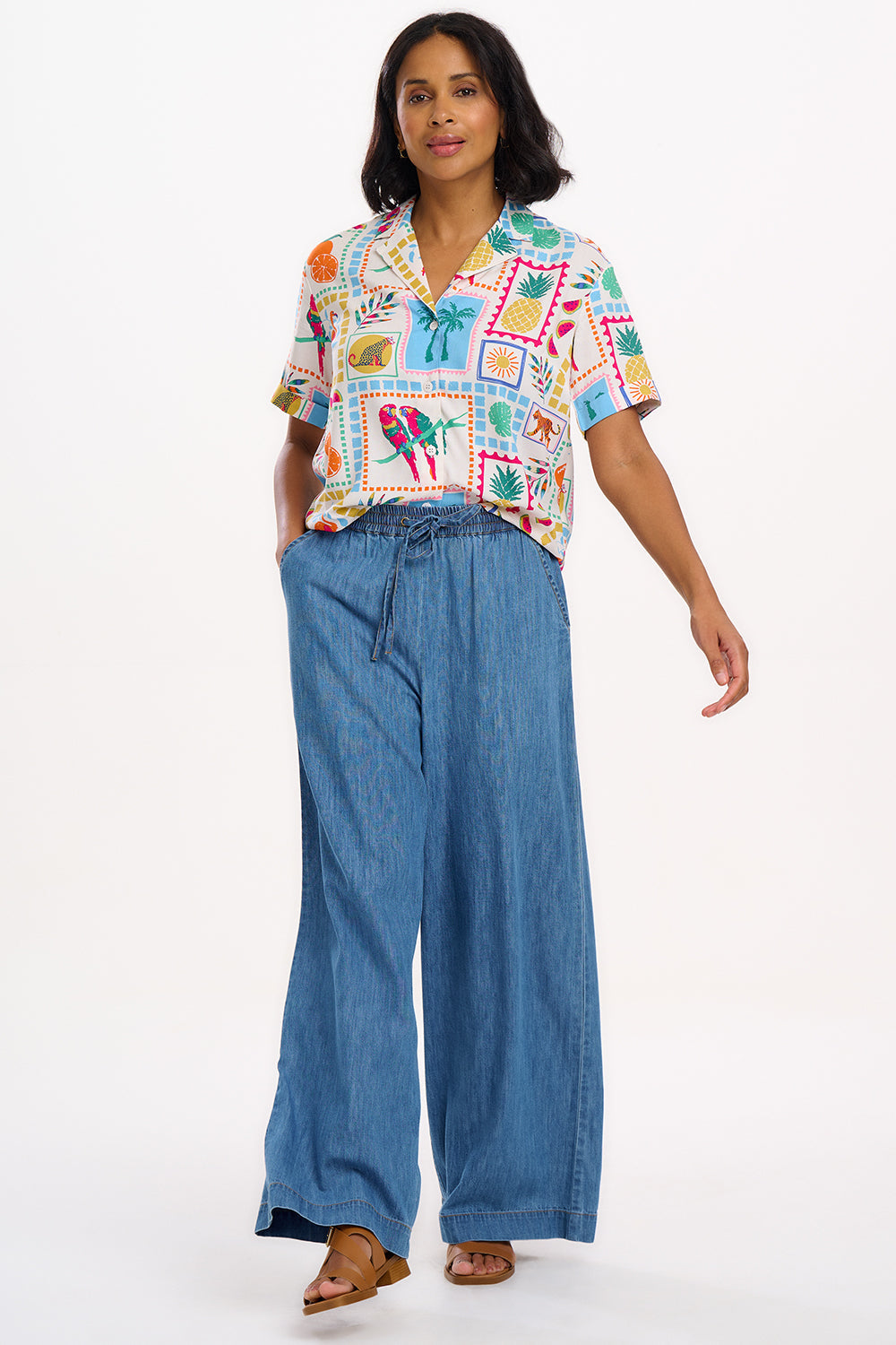 Odele Shirt - Off-White, Jungle Tile